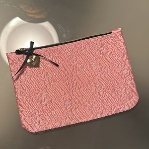 New! 💕5/25💕Ipsy cosmetic bag